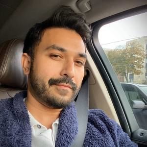 Meet your Posher, Amit